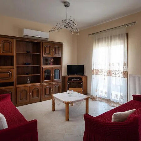 Apartment Thomai's *